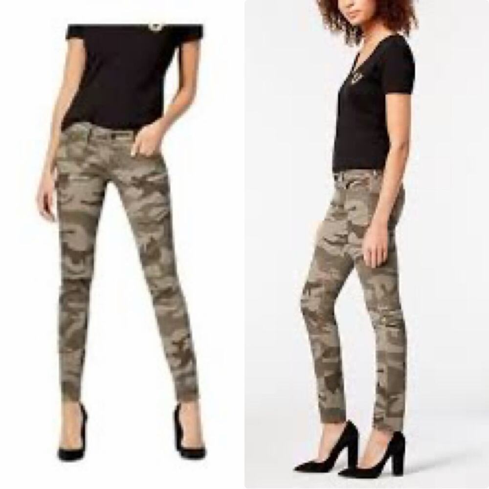 TRUE RELIGION CAMO 26 CASEY Low Rise Super Skinny Pants